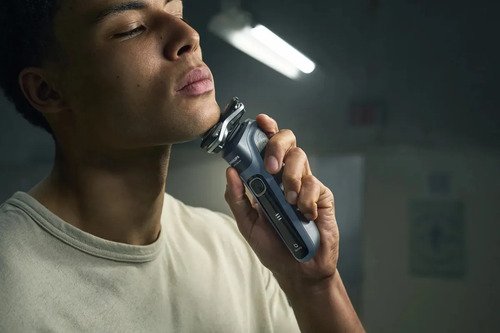 Barbeador Elétrico Power Adapt auto afiável, à prova d’água, Bivolt – S5880/20, Philips