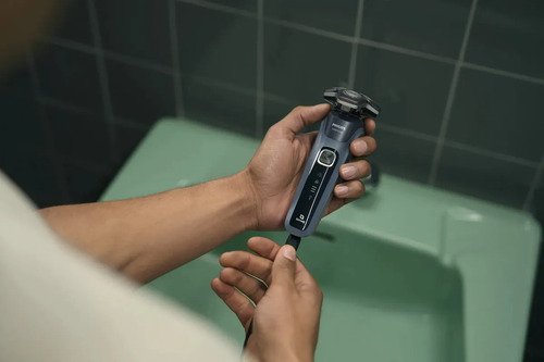 Barbeador Elétrico Power Adapt auto afiável, à prova d’água, Bivolt – S5880/20, Philips