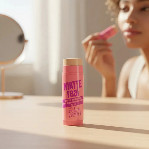 Base Bastão Matte Fps 20 Avon Color Trend 6,5g