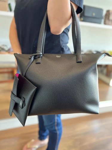 Bolsa Arezzo Shopping Tamanho Grande Lisa Com Carteira Cor Preto