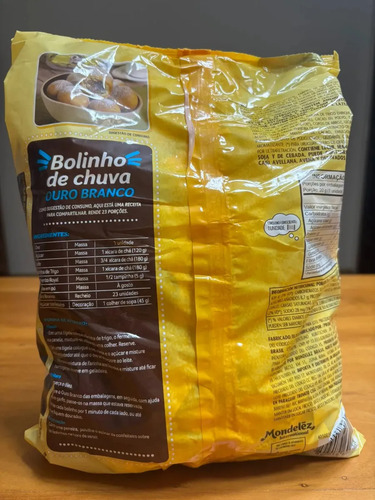 Bombom Wafer Recheado Ouro Branco Sabor Chocolate Branco 1Kg