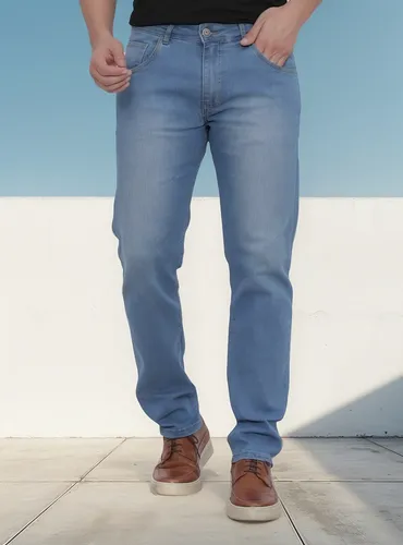Calca jeans masculina corte reto tradicional lycra basica