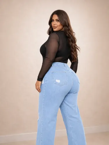 Calça Plus Size Jeans Feminina Wide Leg Levanta Bumbum