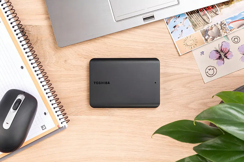 externo Toshiba Canvio Basics HDTB540XK3CA 4 TB 4TB preto