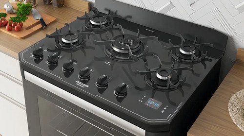Fogão 5 Bocas A Gás Itamaster Itatiaia Com Timer Digital Tripla Chama E Forno 101l Preto/Reflecta