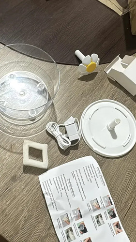 Fonte Bebedouro Automática MIW 1.5L USB para Cães e Gatos Bivolt