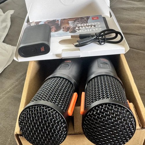 Jbl Partybox Wireless Mic - 2.4ghz Compativel As Partybox. Cor Preto