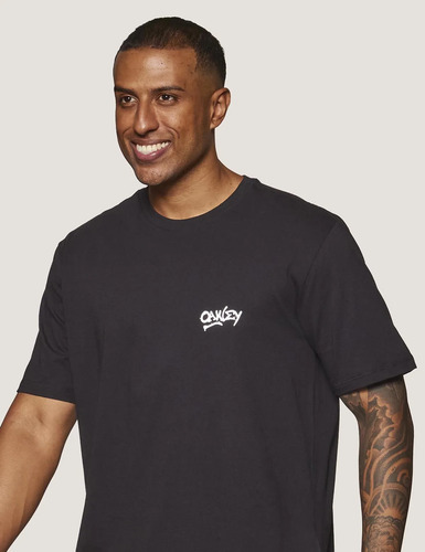 Kit 3 Camisetas Masculina Logo Grafitti Oakley.