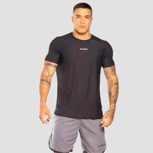 Kit 5 Peças All Black Dry 3 Camisetas E 2 Bermudas Alpha