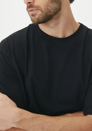 Kit Com 2 Camisetas Masculinas Básicas Relaxed Hering Adulto