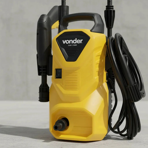 Lavadora De Alta Pressão Vonder Leve Lav 1300 90bar - Cor Amarelo-Preto Frequência 60 Hz