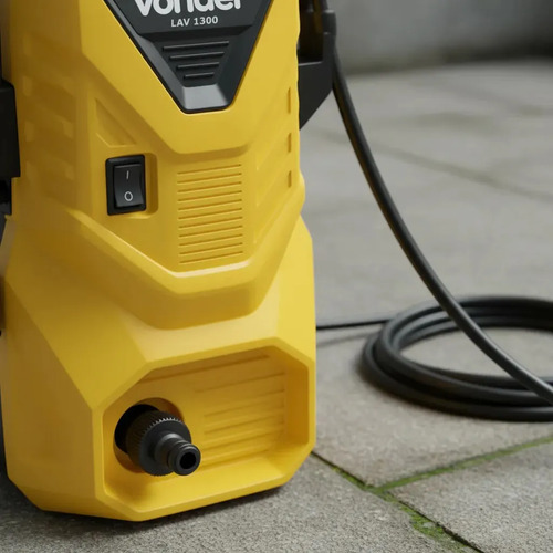 Lavadora De Alta Pressão Vonder Leve Lav 1300 90bar - Cor Amarelo-Preto Frequência 60 Hz