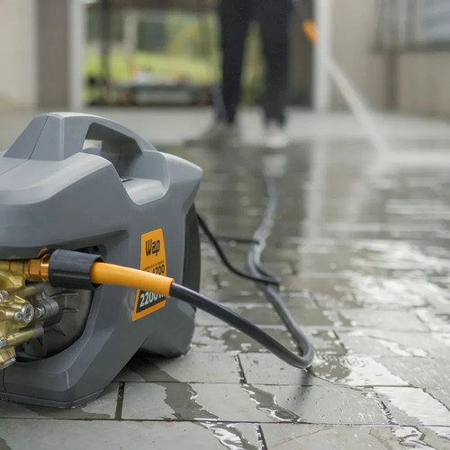 Lavadora e Desobstruidora de Alta Pressão WAP WL 4200 Ultra 5 Pistões 2200w 1305psi 510l/h Com Jato Regulável e Motor de Indução 220V