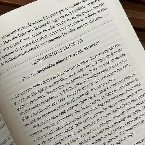Livro As Armas Da Persuasão