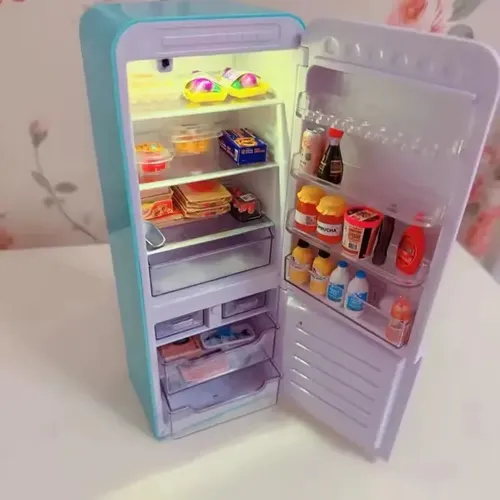 Mini Geladeira Infantil + 2 Bolas Surpresa - Brinquedo