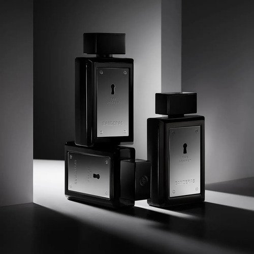 Perfume Masculino Banderas The Secret EDT 200 ml - Oriental Especiado Fresco - Perfume importado masculino de Banderas, expressa masculinidade e sensualidade.