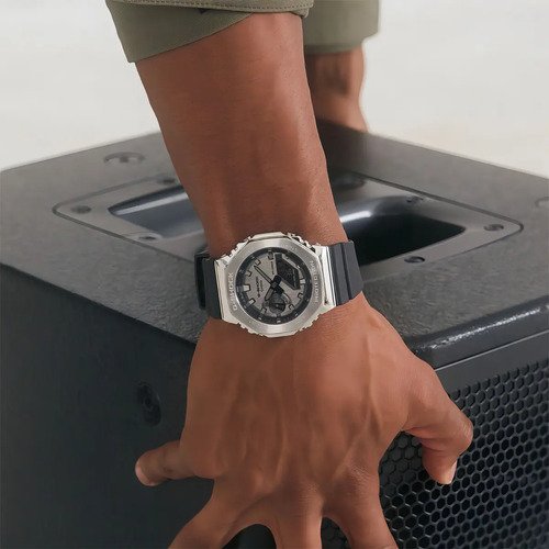 Relógio Casio G-shock Oak Gm-2100-1adr Carbon Core Guard