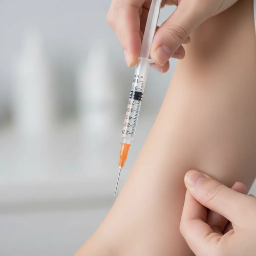 Seringa Insulina 1ml Agulha Fixa 8x0,30 - 10 Unidades