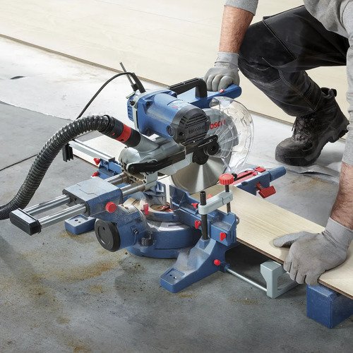 Serra meia esquadria telescópica Bosch GCM 254 D 1800w