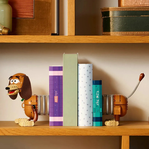 Suporte para livros LEGO® Disney Pixar Toy Story Slinky 43301
