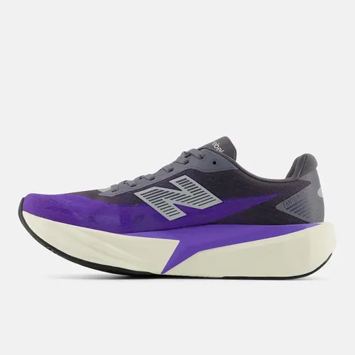Tênis Masculino New Balance Fuelcell Rebel V5 Exclusivo