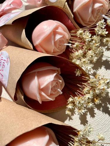 Vela Aromática Botão De Rosa Em Buquê Presente Dia Das Mães